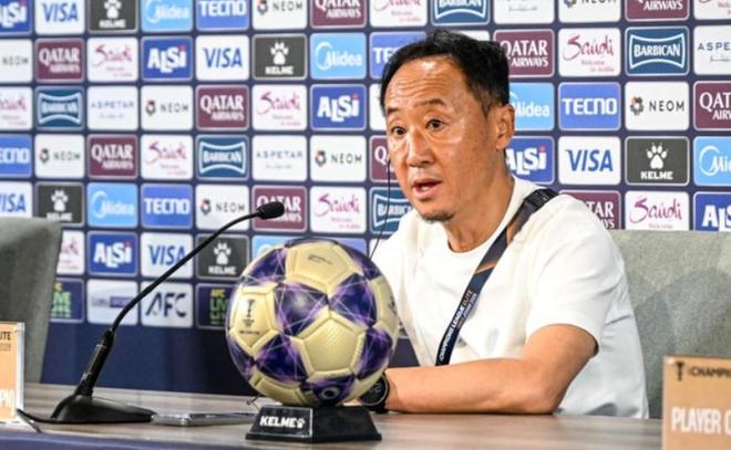 黑田刚激动表示，首次带领球队征战亚冠便成功闯入决赛，期待在最终对决中为此前失利的神户队复仇，展现更强实力与斗志