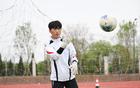 热爱是他们闯入“东北超”的通行证，热血与激情点燃赛场——一场关于梦想与坚持的青春风暴正在席卷而来